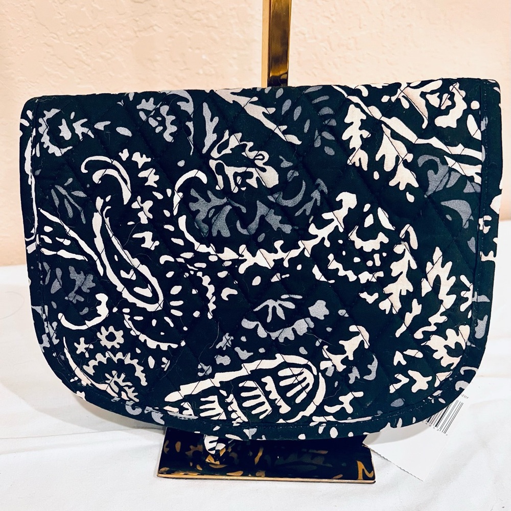 Vera Bradley Black and white toiletry makeup case